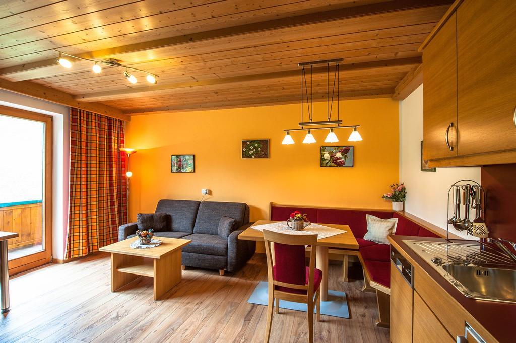Gaestehaus Alpenblick Berwang Luaran gambar